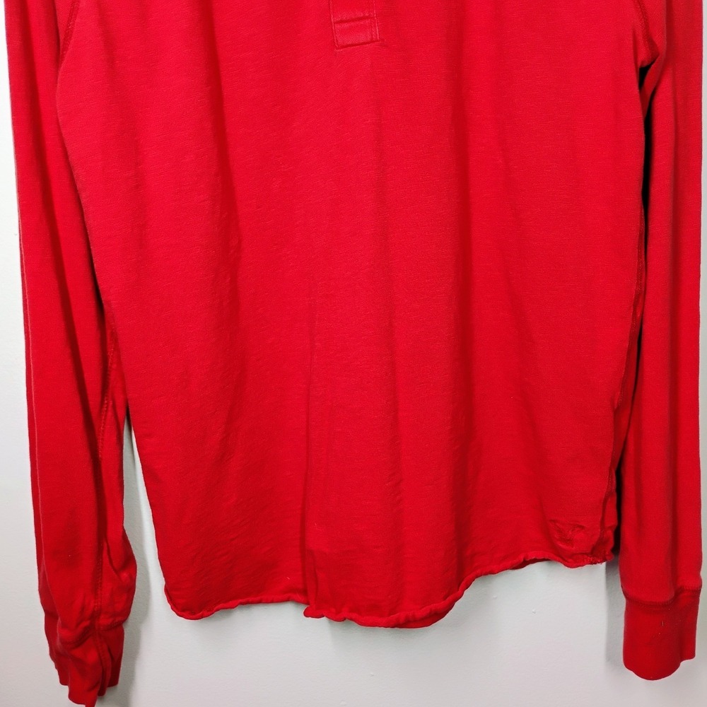 American Eagle Y2K Style Men's Henley Shirt Medium Red AE Long Sleeve Casual - Picture 3 of 10